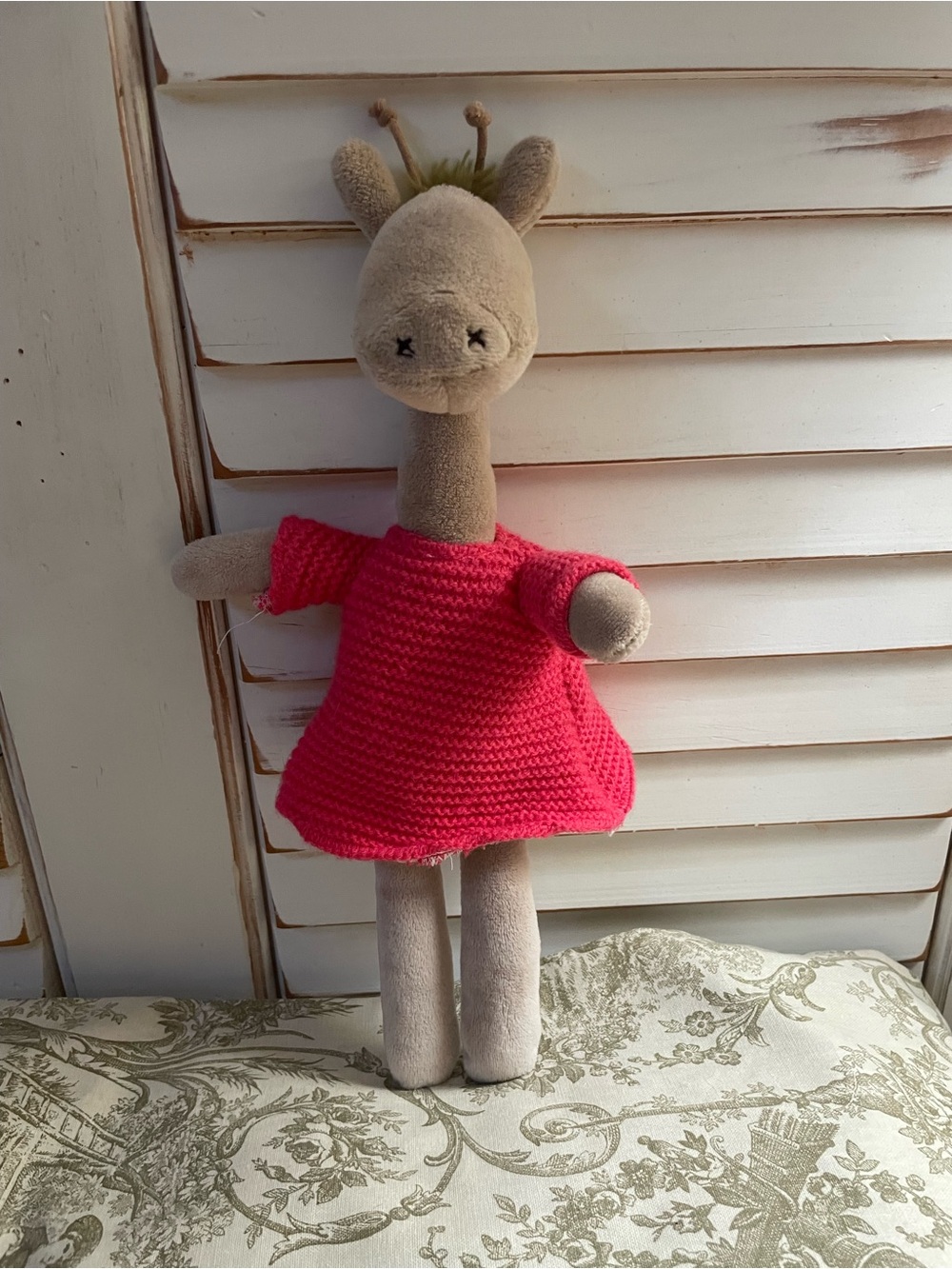 Jellycat Little- PitPat Giraffe Plush Doll